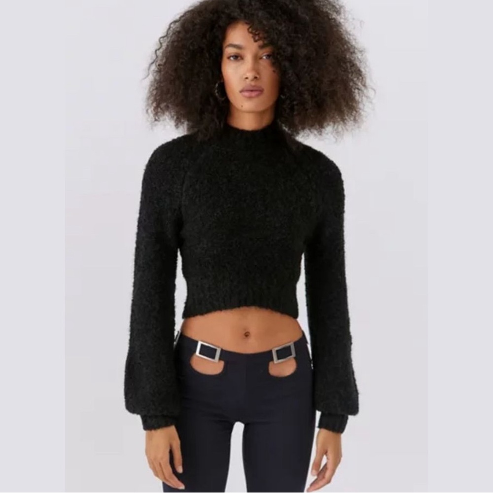 UO Avril Cropped Mock Neck Sweater size xs